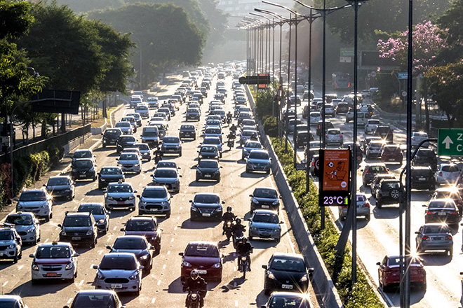 O Governo do Estado de São Paulo espera que mais de 4,5 milhões de veículos percorram as principais rodovias do estado.