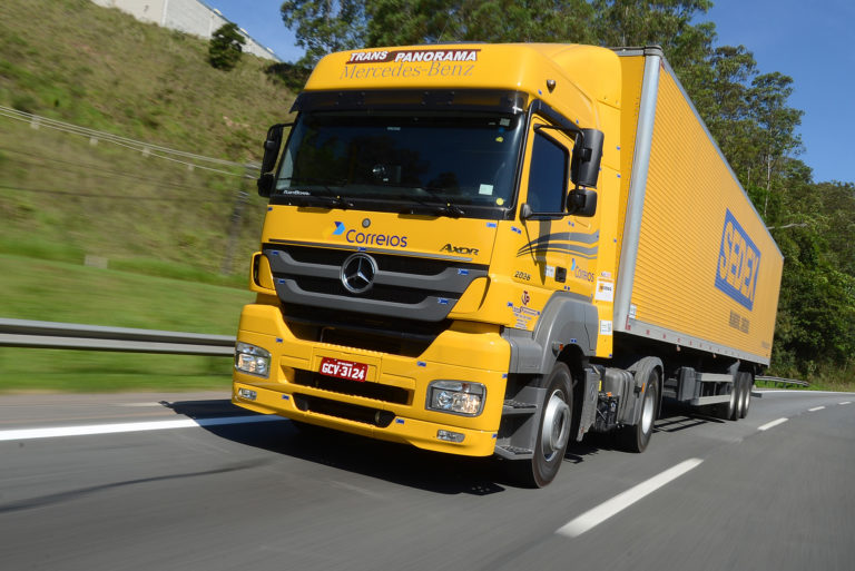 Transpanorama adquire 222 caminhões Mercedes-Benz