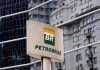 A Petrobras informou nesta segunda-feira (25) que questionou o governo, por meio do Ministério da Economia, sobre a existência ou não de estudos para privatização