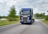O Scania R 540 recebeu o prêmio Green Truck 2020 em análise na Europa por ser o modelo mais econômico. Consumir menos combustível significa menores