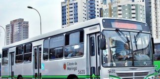 O transporte público da cidade de Maringá-PR amanheceu hoje, 8, em greve. De acordo com o sindicato da categoria, o motivo para a paralisação é a falta de p