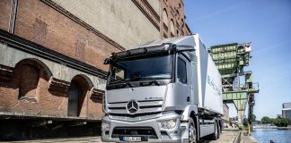A Mercedes-Benz do Brasil registrou importantes resultados comerciais com seu amplo e diversificado portfólio de Peças e Serviços em 2021
