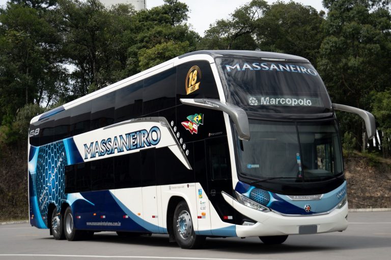 Massaneiro reforça frota com mais ônibus Marcopolo